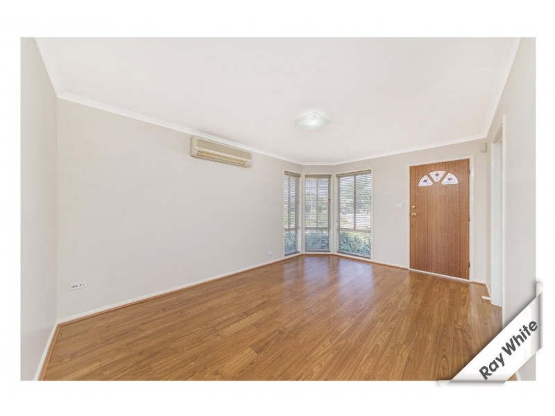 13 Bedourie Street, Dunlop ACT 2615