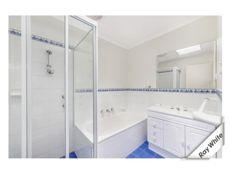 13 Bedourie Street, Dunlop ACT 2615