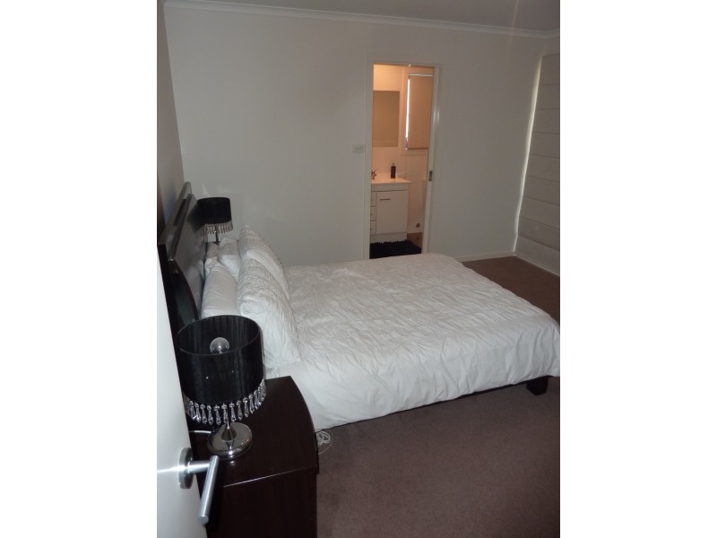 43 John Crawford Crescent, Casey ACT 2913