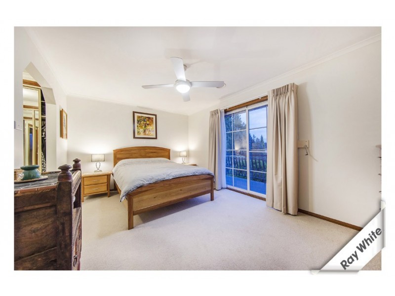 11 Priestley Place, Florey ACT 2615