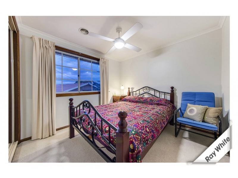 11 Priestley Place, Florey ACT 2615