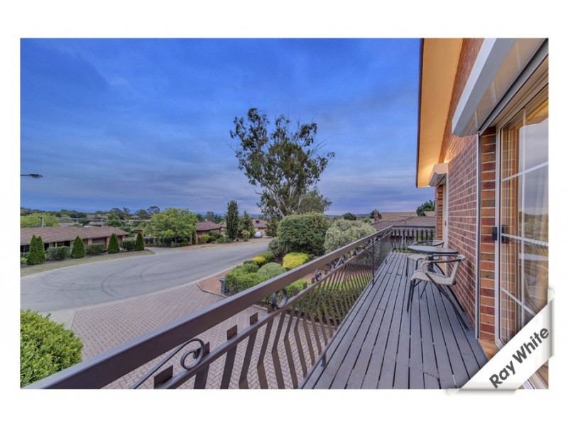 11 Priestley Place, Florey ACT 2615
