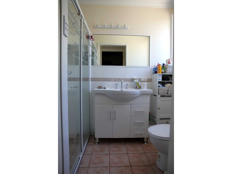 24 Longworth Place, Holt ACT 2615