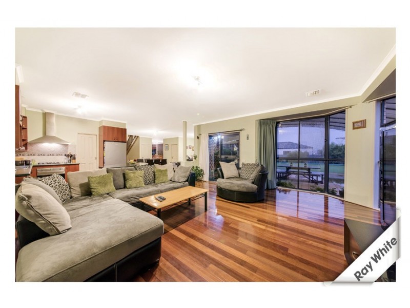 6 Pallin Street, Gungahlin ACT 2912
