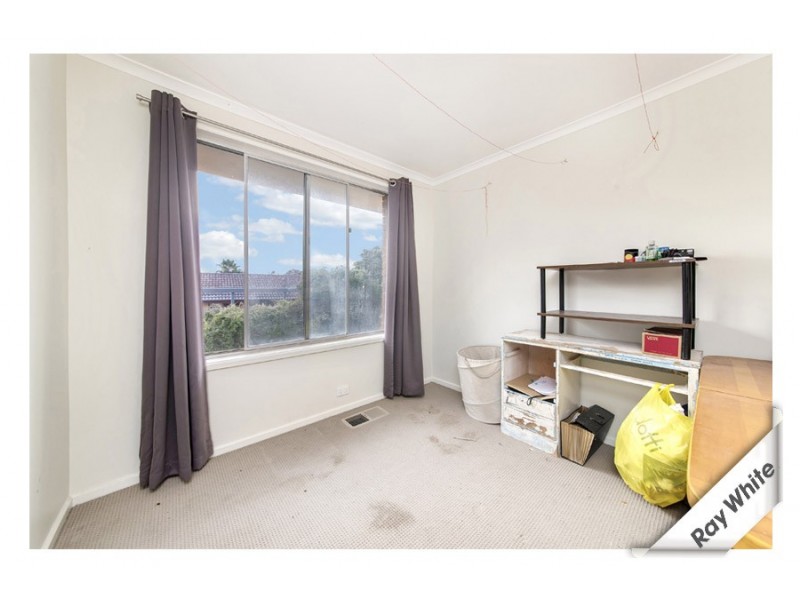 8 Dale Circuit, Kambah ACT 2902