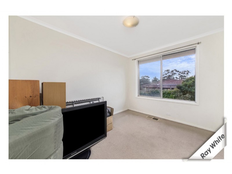 8 Dale Circuit, Kambah ACT 2902
