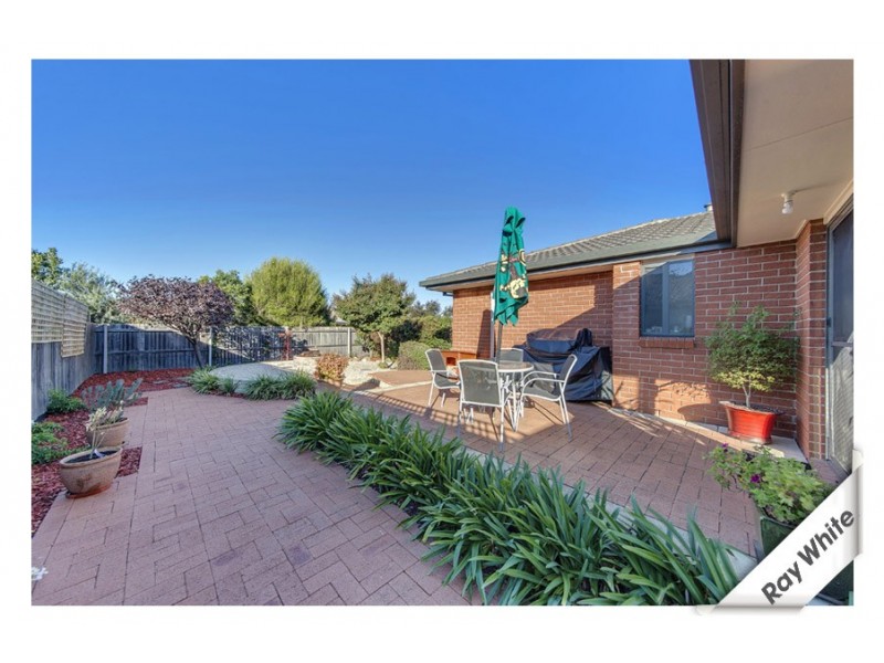 30 Simonetti Street, Dunlop ACT 2615