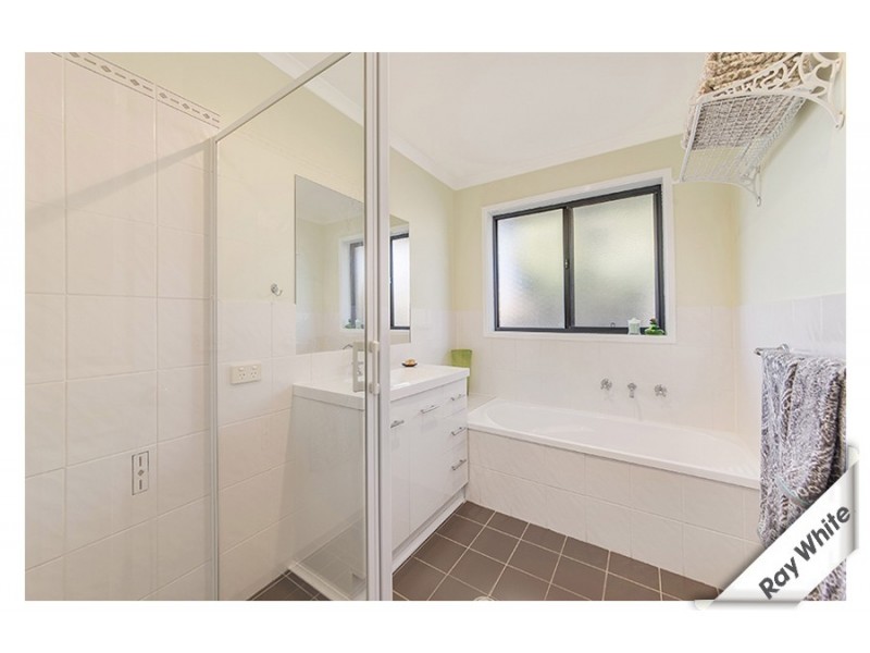 10 Fitton Close, Dunlop ACT 2615