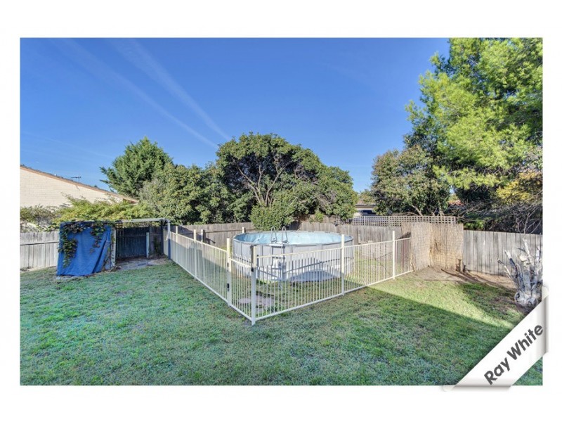 9 Baylis Place, Charnwood ACT 2615