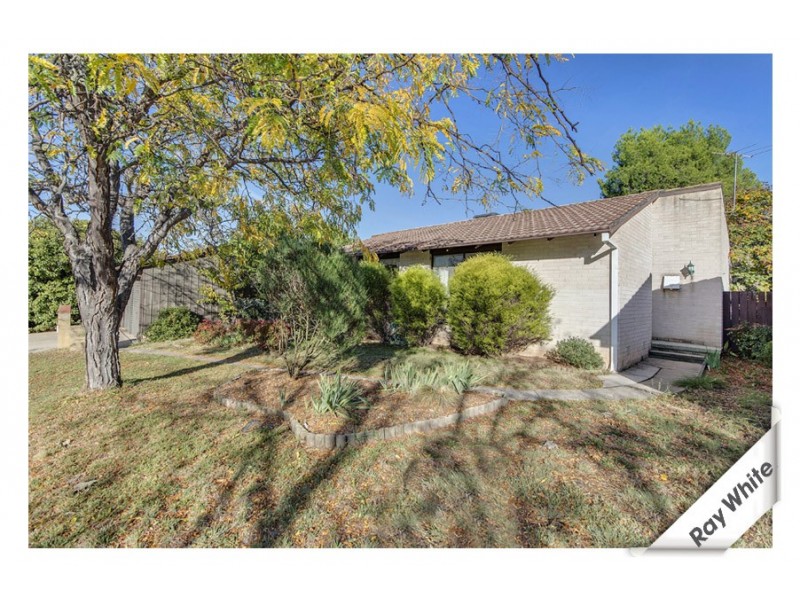 9 Baylis Place, Charnwood ACT 2615