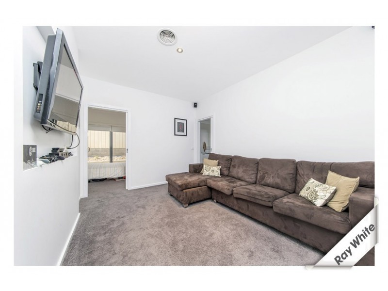 14 Julian Place, Yass NSW 2582