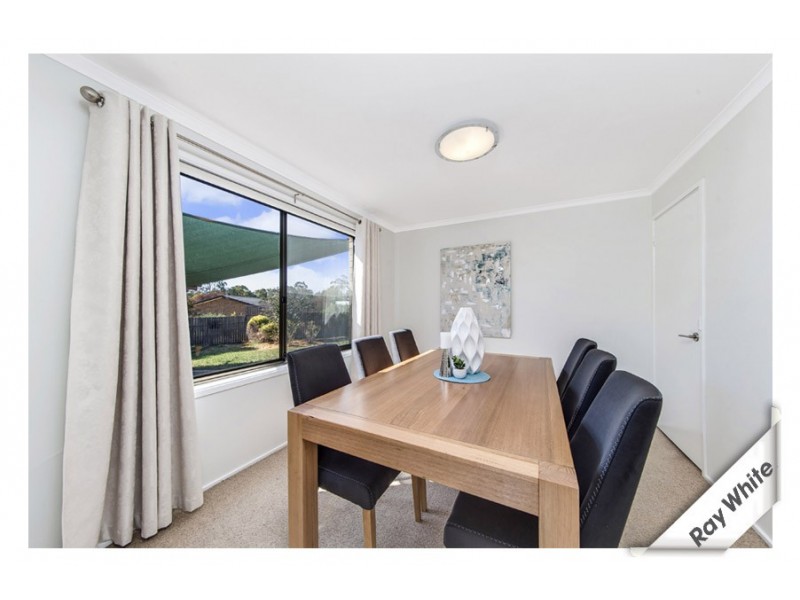 9 Lumholtz Place, Florey ACT 2615