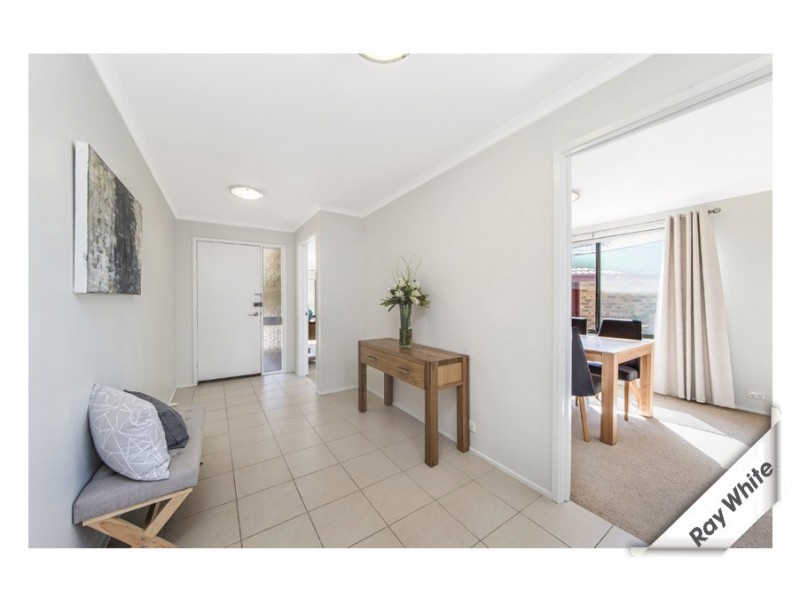 9 Lumholtz Place, Florey ACT 2615