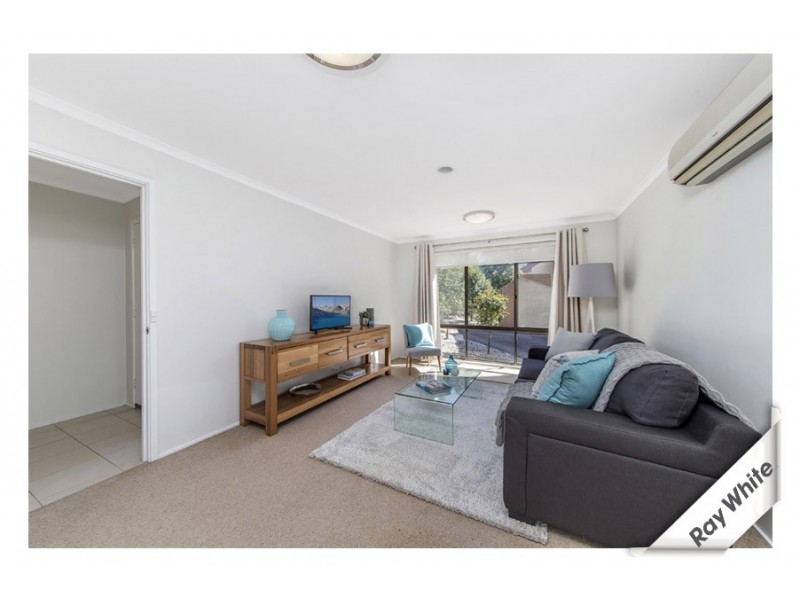 9 Lumholtz Place, Florey ACT 2615