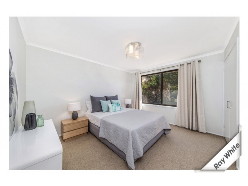 9 Lumholtz Place, Florey ACT 2615