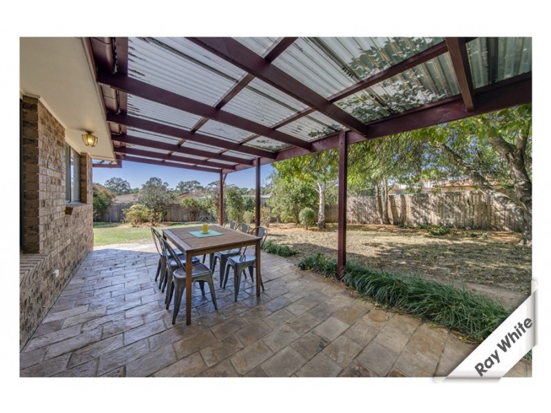 9 Lumholtz Place, Florey ACT 2615