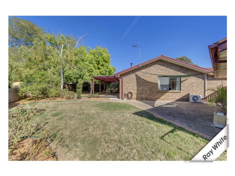 9 Lumholtz Place, Florey ACT 2615