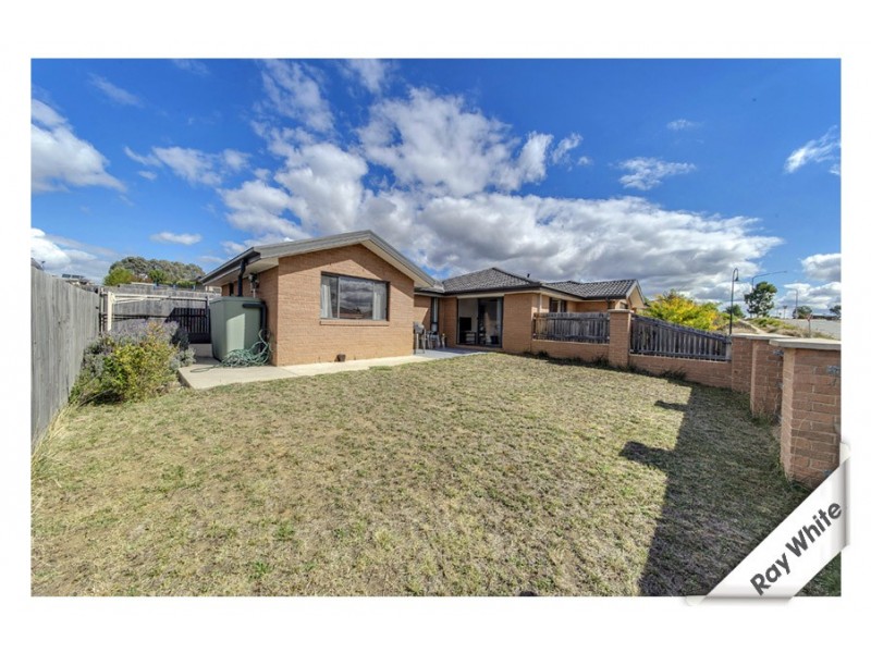 70 Bryan Hudson Street, Macgregor ACT 2615