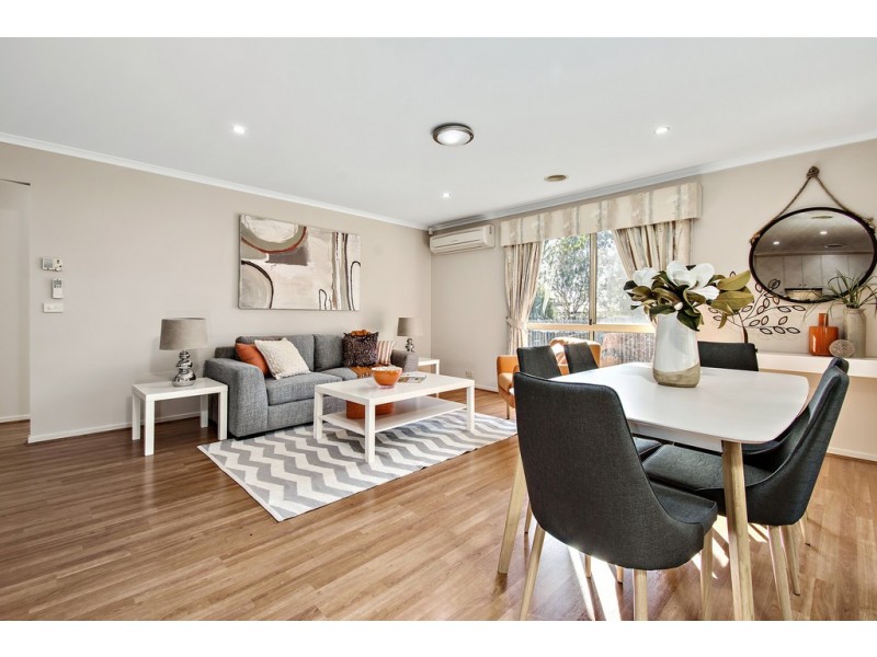 13 Fitton Close, Dunlop ACT 2615