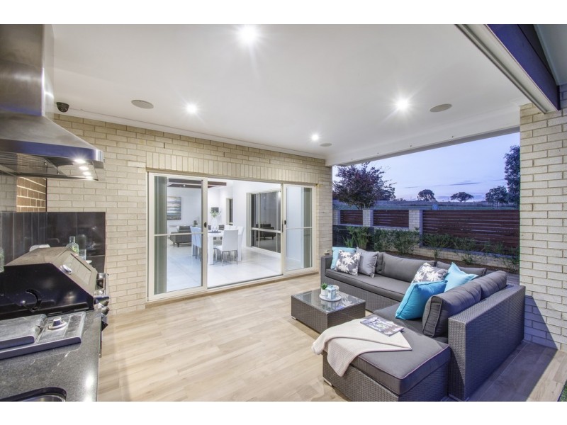 3 Ormiston Circuit, Harrison ACT 2914