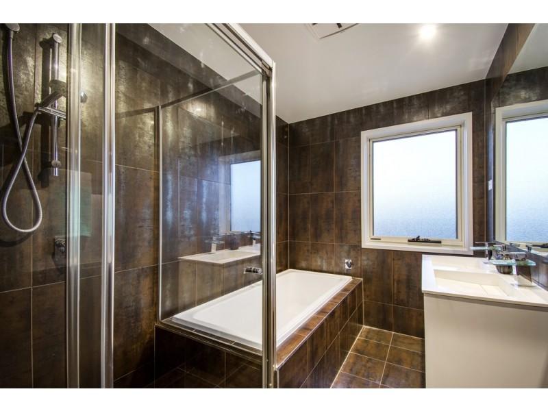 3 Ormiston Circuit, Harrison ACT 2914