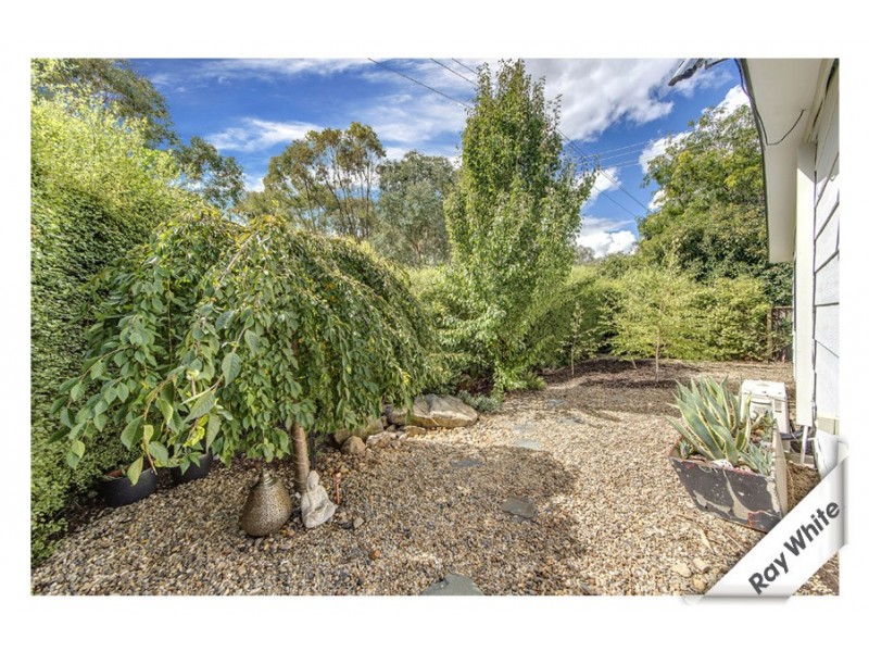 16b Clark Close, Spence ACT 2615