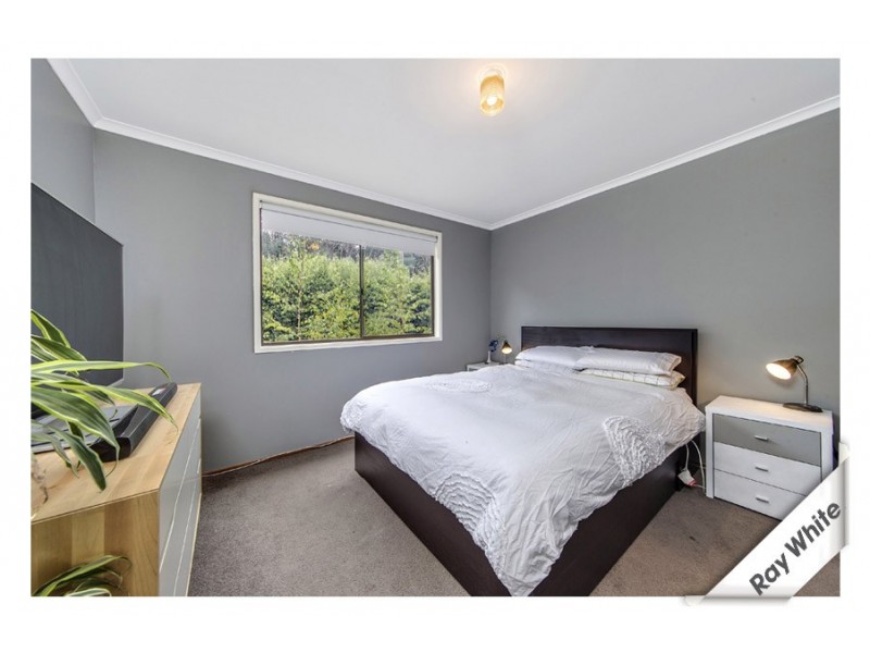 16b Clark Close, Spence ACT 2615