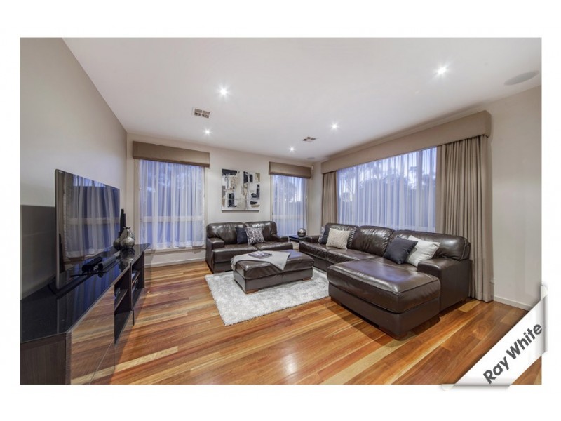 96 Gwen Meredith Loop, Franklin ACT 2913