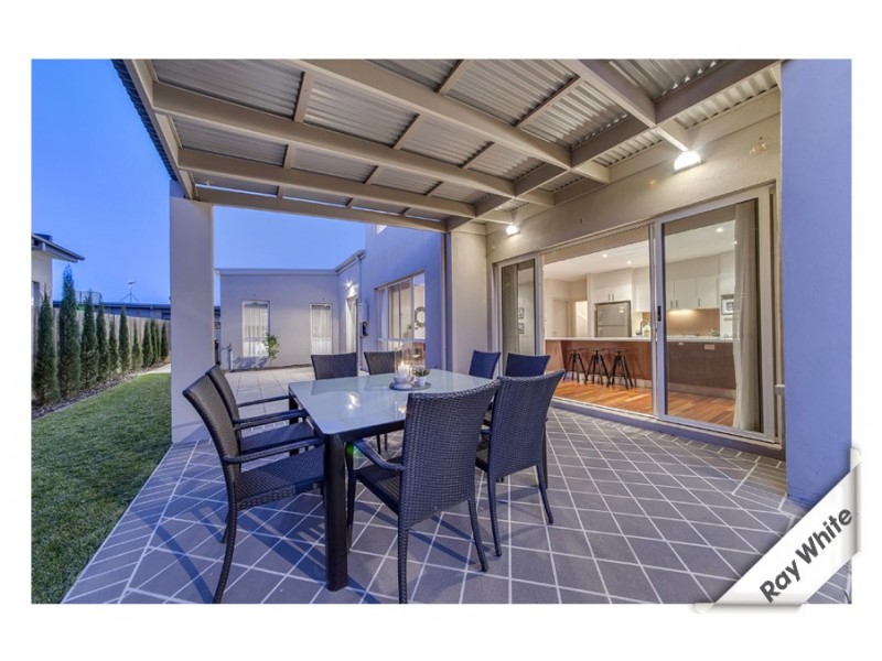 96 Gwen Meredith Loop, Franklin ACT 2913