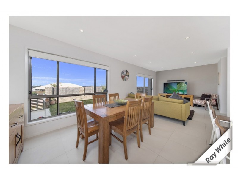 6/29 Bott Street, Casey ACT 2913
