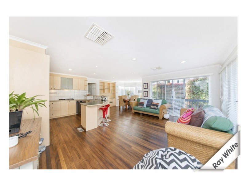 9 Amagula Avenue, Ngunnawal ACT 2913