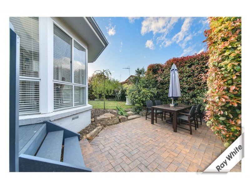 9 Amagula Avenue, Ngunnawal ACT 2913