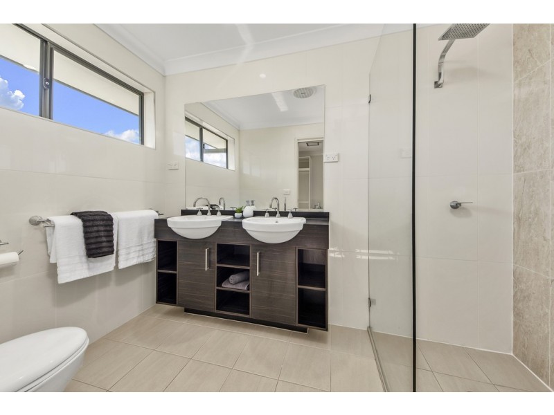 8 Jule Knight Street, Casey ACT 2913