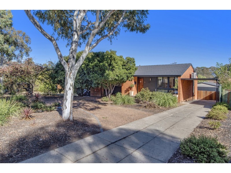 16 Blumenthal Place, Spence ACT 2615