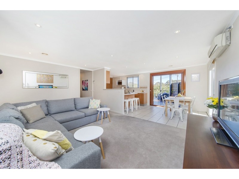 16 Blumenthal Place, Spence ACT 2615