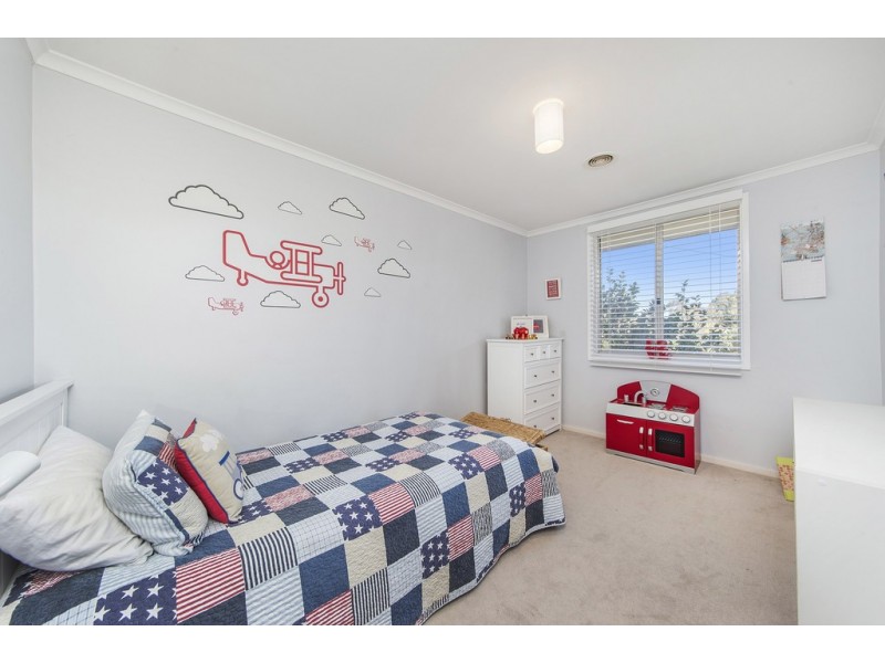 16 Blumenthal Place, Spence ACT 2615