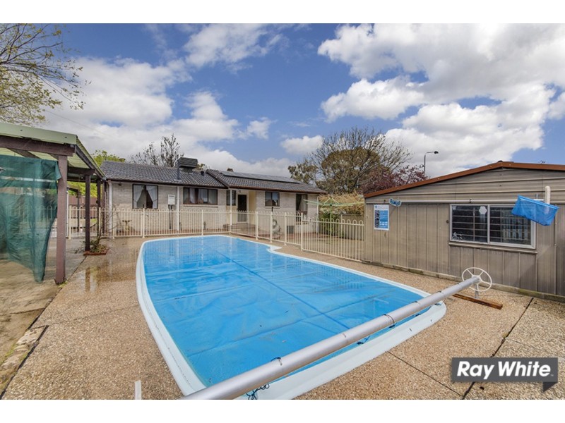 1 Boyland Close, Spence ACT 2615