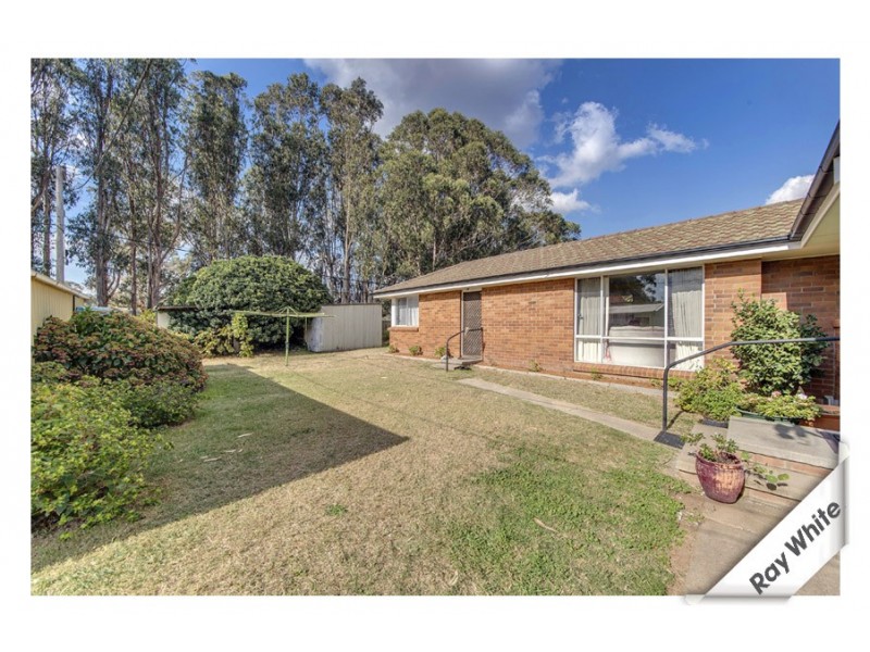57 Irvine Street, Watson ACT 2602