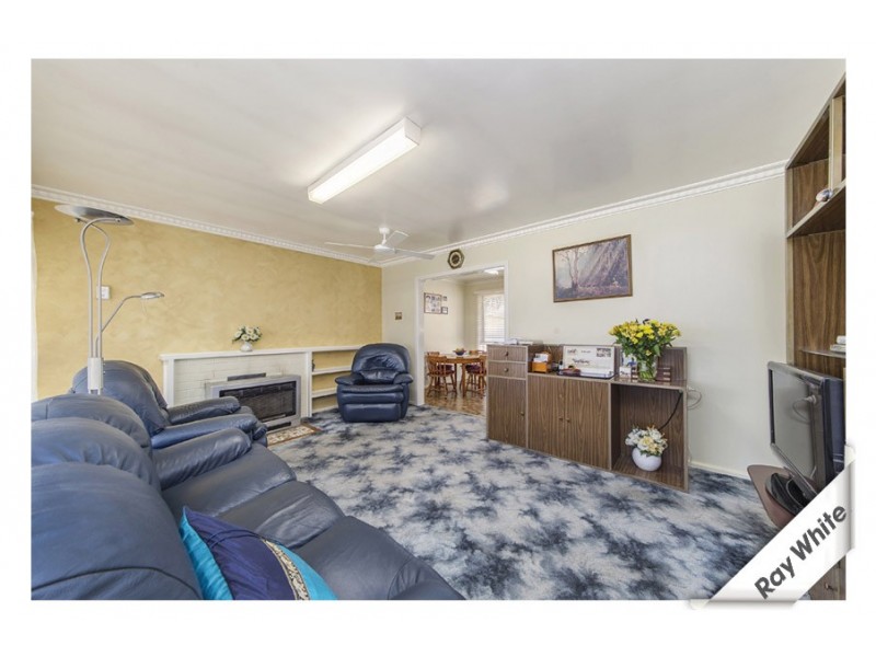 57 Irvine Street, Watson ACT 2602