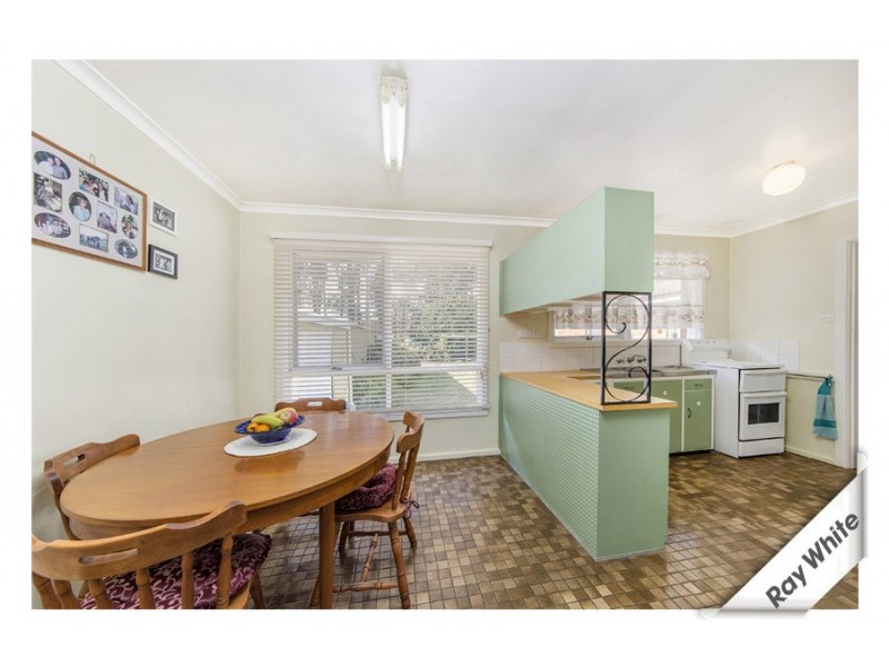 57 Irvine Street, Watson ACT 2602