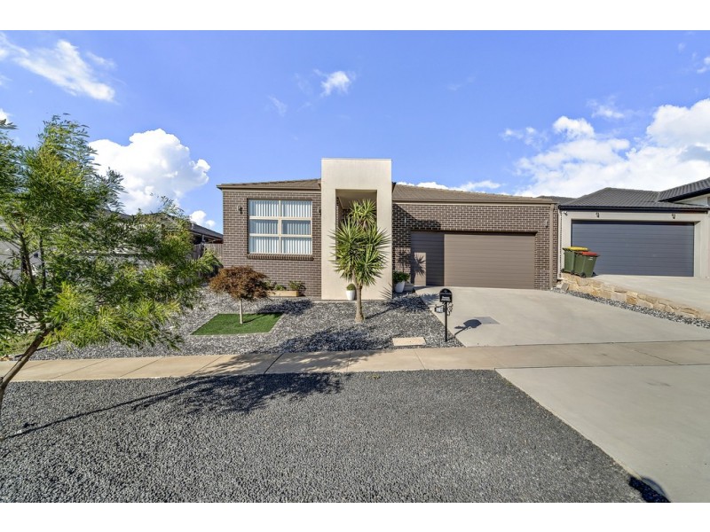 19 Anakie Court, Ngunnawal ACT 2913