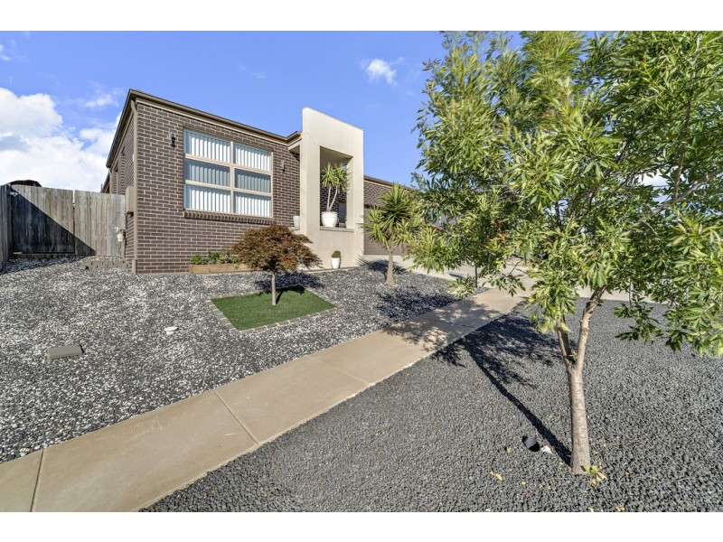 19 Anakie Court, Ngunnawal ACT 2913