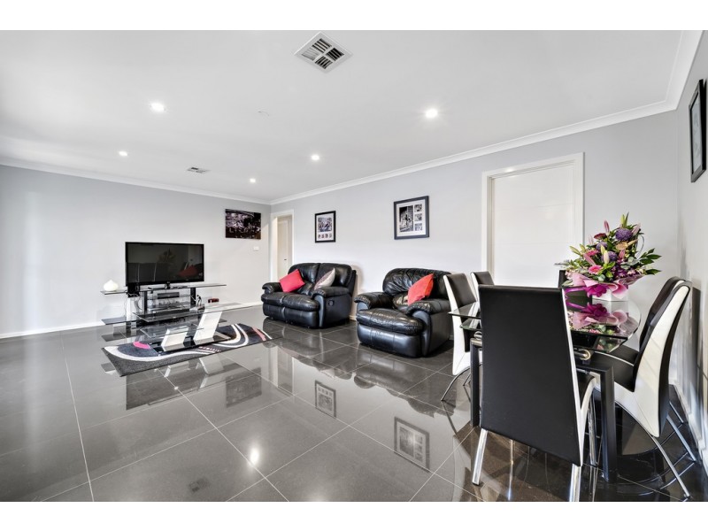 19 Anakie Court, Ngunnawal ACT 2913