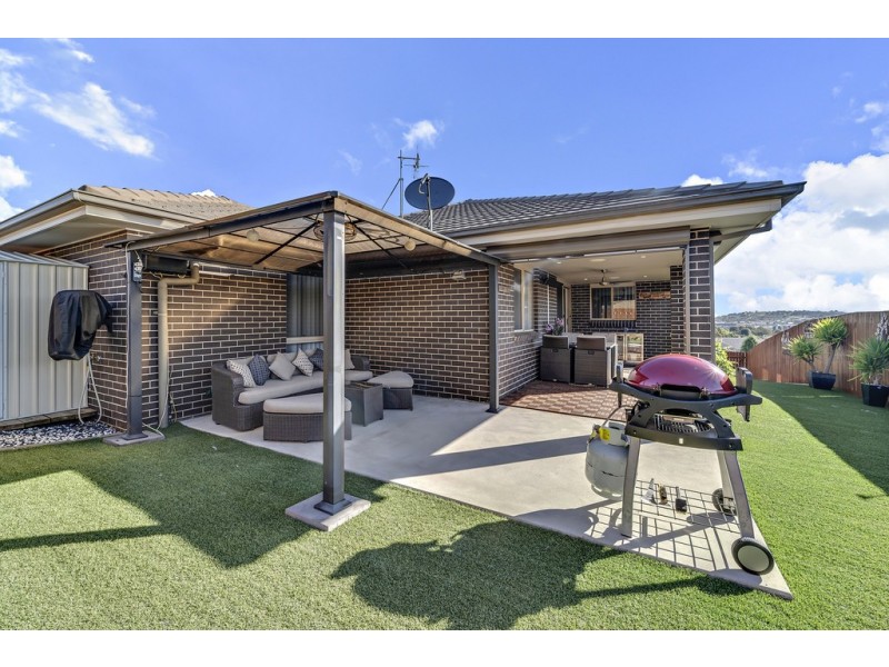 19 Anakie Court, Ngunnawal ACT 2913