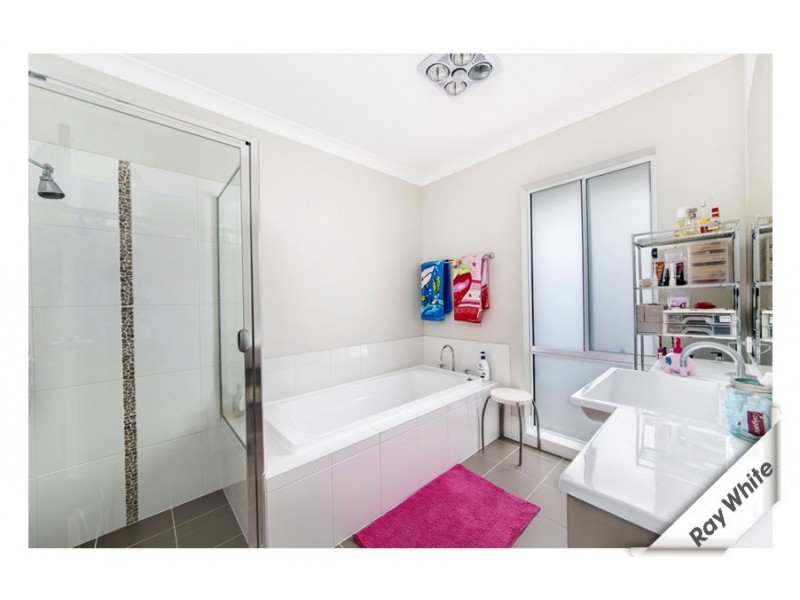 27 David Walsh Avenue, Forde ACT 2914