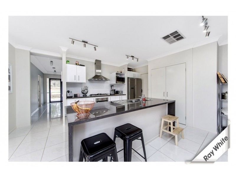 27 David Walsh Avenue, Forde ACT 2914