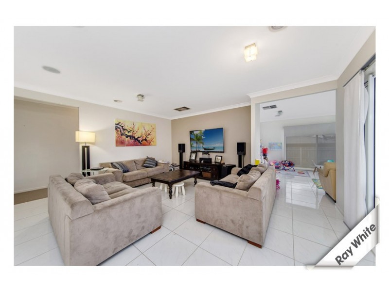 27 David Walsh Avenue, Forde ACT 2914