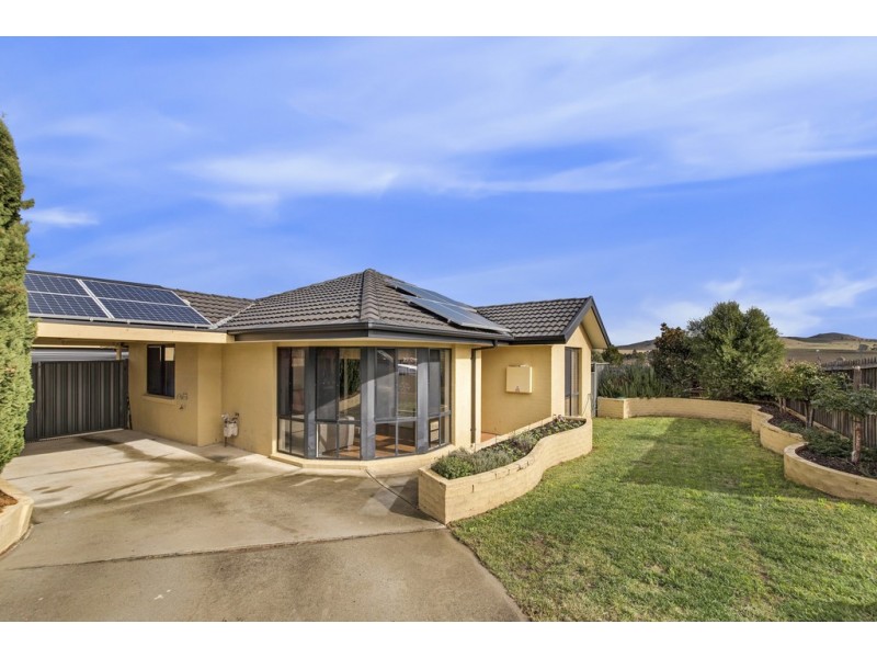 19 McDonnell Close, Dunlop ACT 2615