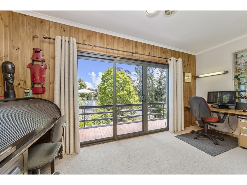 12 Nungara Street, Aranda ACT 2614