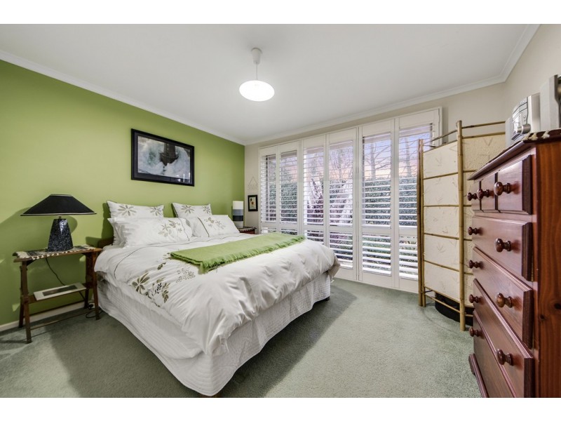 24 Cazaly Close, Holt ACT 2615